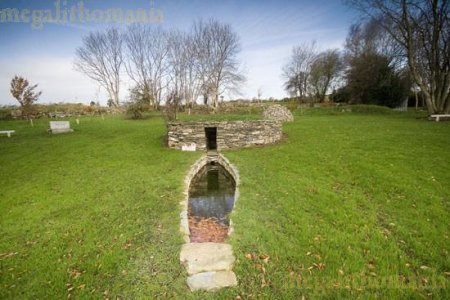 Holy well 1 (1)