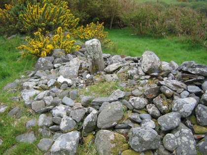 11 Cairn and slab