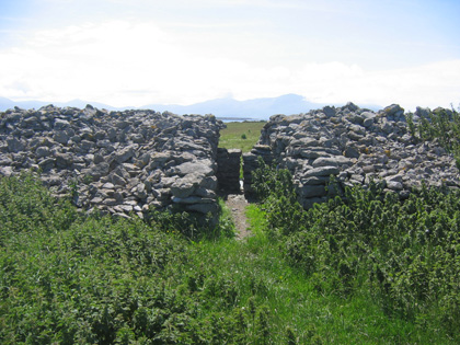 Cashel Wall with entrance