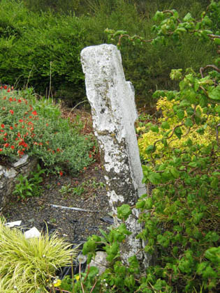Cross in garden (2)